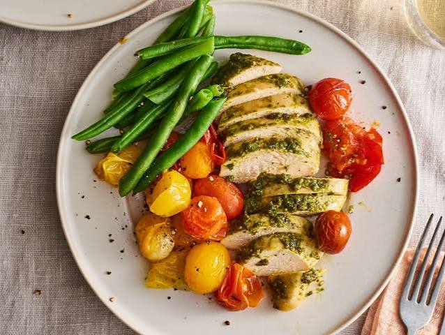 Pesto Chicken with Cherry Tomatoes